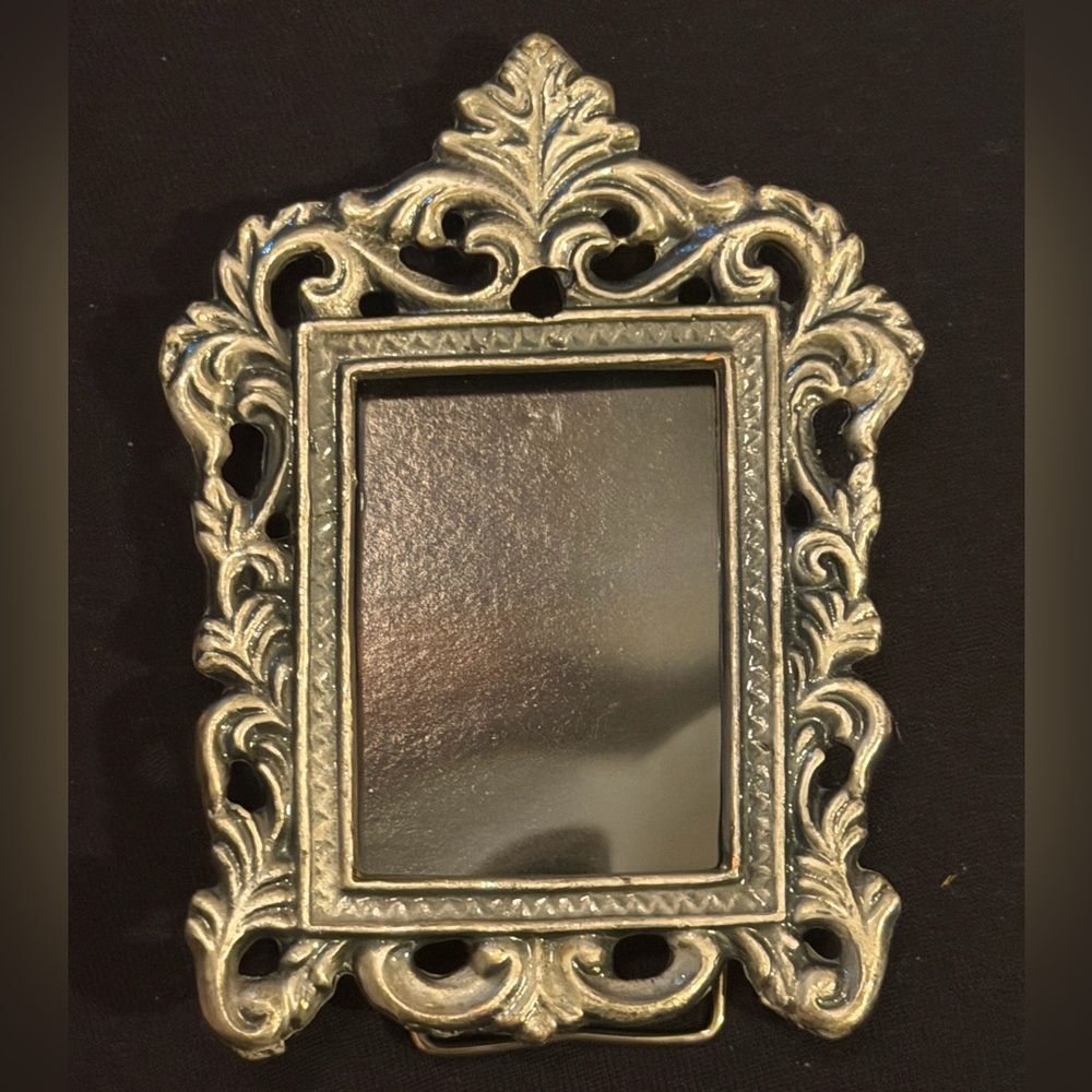 Enesco Silver Ornate Frame